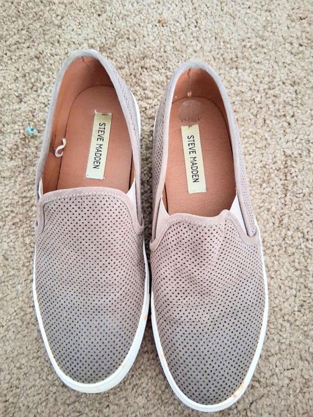 Steve Madden Zarayy 9 Perforated Slip-On Gray Sneakers Size 9